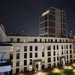 3 Rooms 2 Bathrooms 2 Toilets New Apartment Center Of Duesseldorf Underground Parking Space Contactless Self Check-In